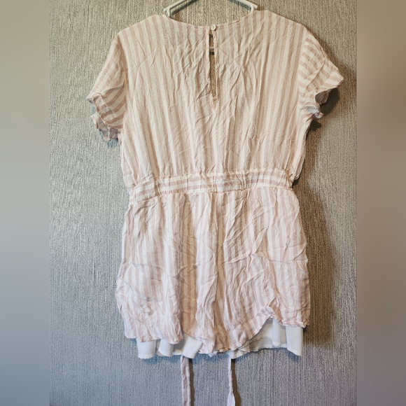 Ces Femme white/light pink striped Romper Size Large - Picture 3 of 6